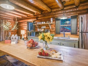 Dining - Walk to Wimberley Square + Creek Access | Cabins on the Square (Wimberley)