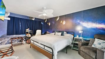 3 habitaciones, tabla de planchar con plancha, cuna de viaje y wifi