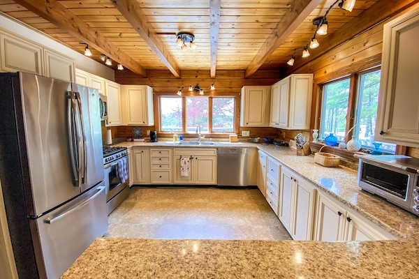 Well-stocked Kitchen