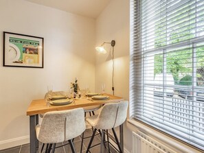 Dining - Beautiful Georgian Duplex (Gloucester)