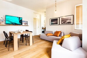 Smart-tv, stereoanlæg