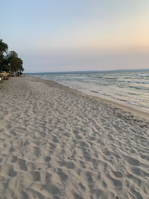 Beach nearby, sun loungers
