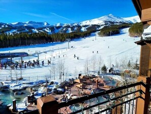 Property grounds - Location, Location, Location - Spring Breck Luxury on Peak 7 (Breckenridge)