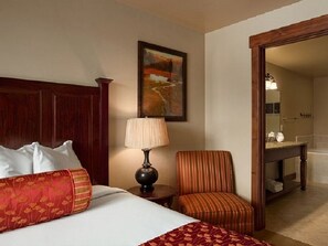 Room - Location, Location, Location - Spring Breck Luxury on Peak 7 (Breckenridge)