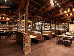 Dining - Location, Location, Location - Spring Breck Luxury on Peak 7 (Breckenridge)