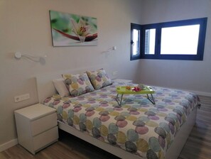 3 bedrooms, iron/ironing board, travel cot, WiFi