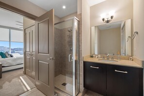 Bathtub, hair dryer, towels
