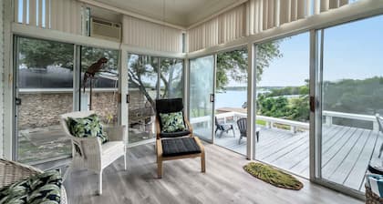 The Lovely Lakehouse - The Sights of Lake Belton