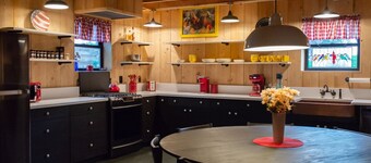 Unique 3 bedroom barn with a fireplace and pond