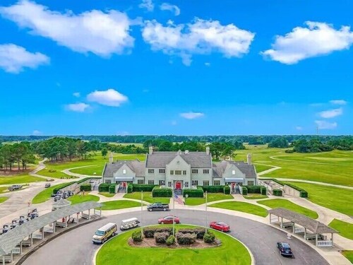 Legends Golf Resort Condo, 4 Beds, 2 Bath Pool access near Coastal Carolina Univ