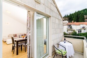 Departamento, 1 habitación, para fumadores, balcón | Balcón