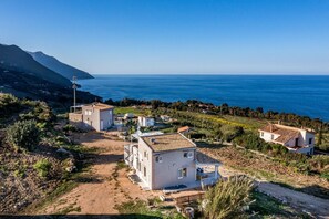 Apartamento, 1 quarto, para fumantes, varanda | Fachada