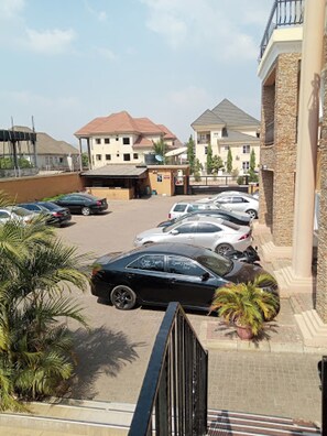 Chambre, 3 chambres, accessible aux personnes à mobilité réduite, fumeurs | Extérieur