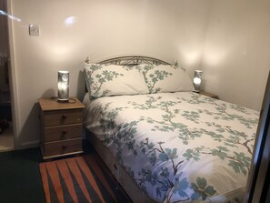 2 chambres, accès au Wi-Fi (inclus)