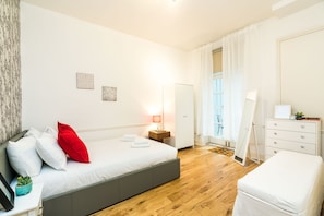 2 bedrooms, bed sheets