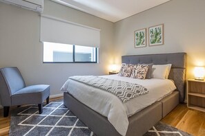 3 bedrooms, iron/ironing board, free WiFi