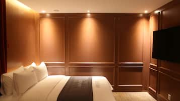 Chambre Deluxe avec lits jumeaux | Décor unique, ameublement unique, accès au Wi-Fi (inclus)