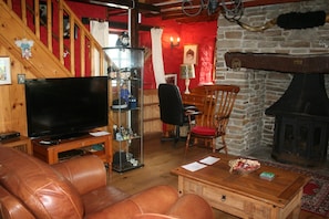 Family Cottage | Living area - Barn Cottage - Farm Park Stay with Hot Tub, BBQ & Fire Pit (Swansea)
