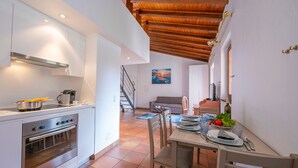Family Apartment, Multiple Beds (King Marina) | Private kitchen - King Marina (Ascona)