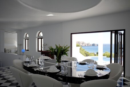 Beach House Ibiza - Image 16