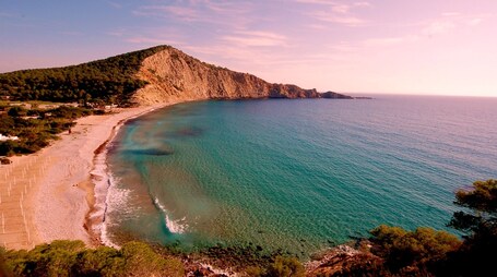 Beach House Ibiza - Image 1
