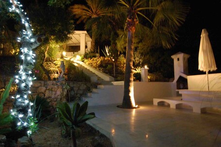 Beach House Ibiza - Image 28