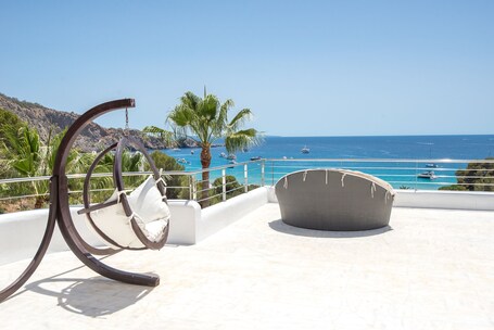 Beach House Ibiza - Image 8