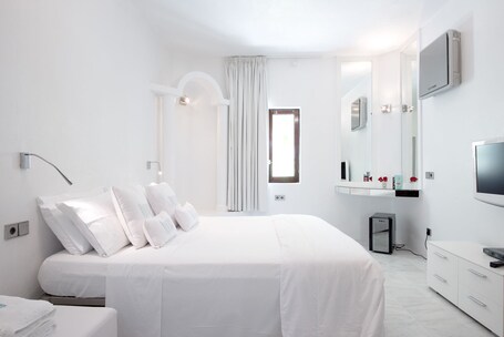 Beach House Ibiza - Image 7