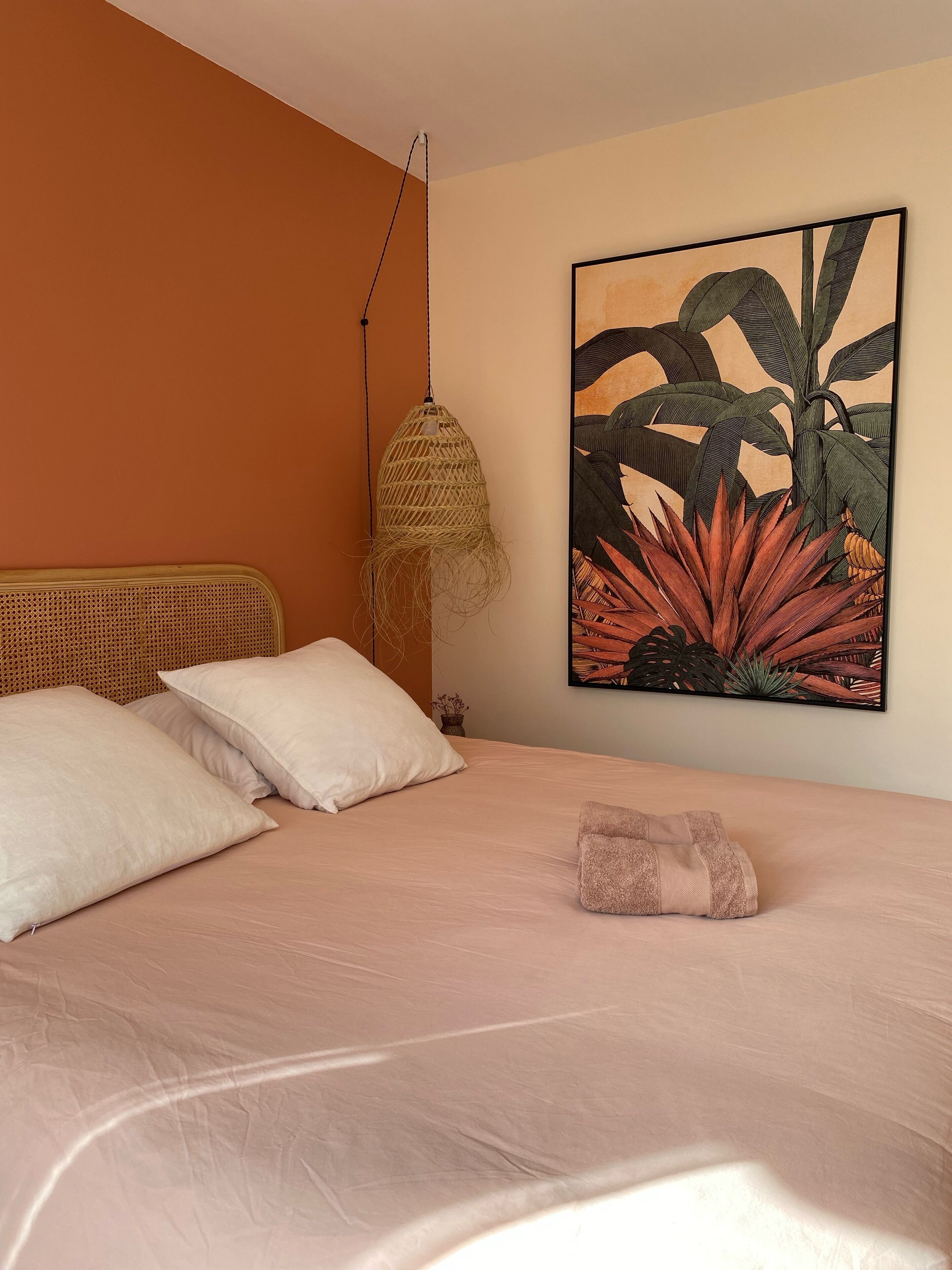 3 chambres, fer et planche à repasser, Wi-Fi gratuit, draps fournis