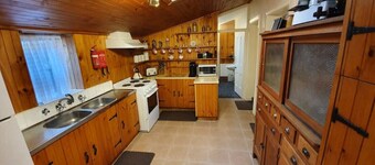 Miss Mabel Cottage · Burra - Historic