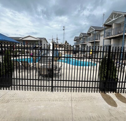 Perfect location on Put-in-Bay, amazing amenities, top ratings, tasteful & clean