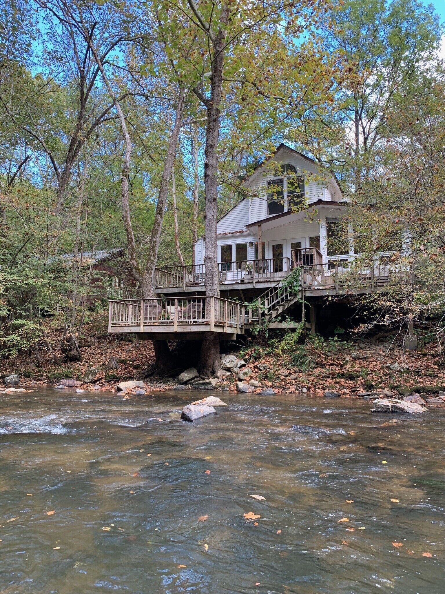 Relaxing Riverfront Cottage Near Asheville, NC
