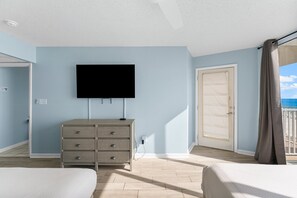 Interior - Long Beach 2-301 - 2322067 (Panama City Beach)