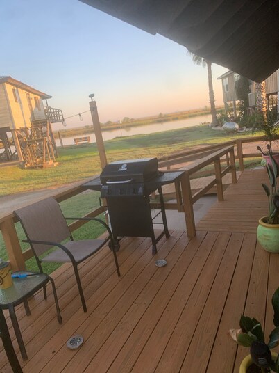 Rustic Island fishing cabin on canal to San Bernard River.