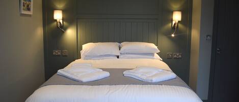 Habitación doble superior, baño en la habitación | 1 habitación