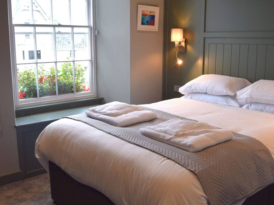 Dubbelrum - eget badrum | 1 sovrum