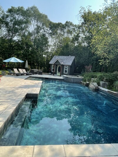 Hockley “Hidden Treasure” a magical getaway! 