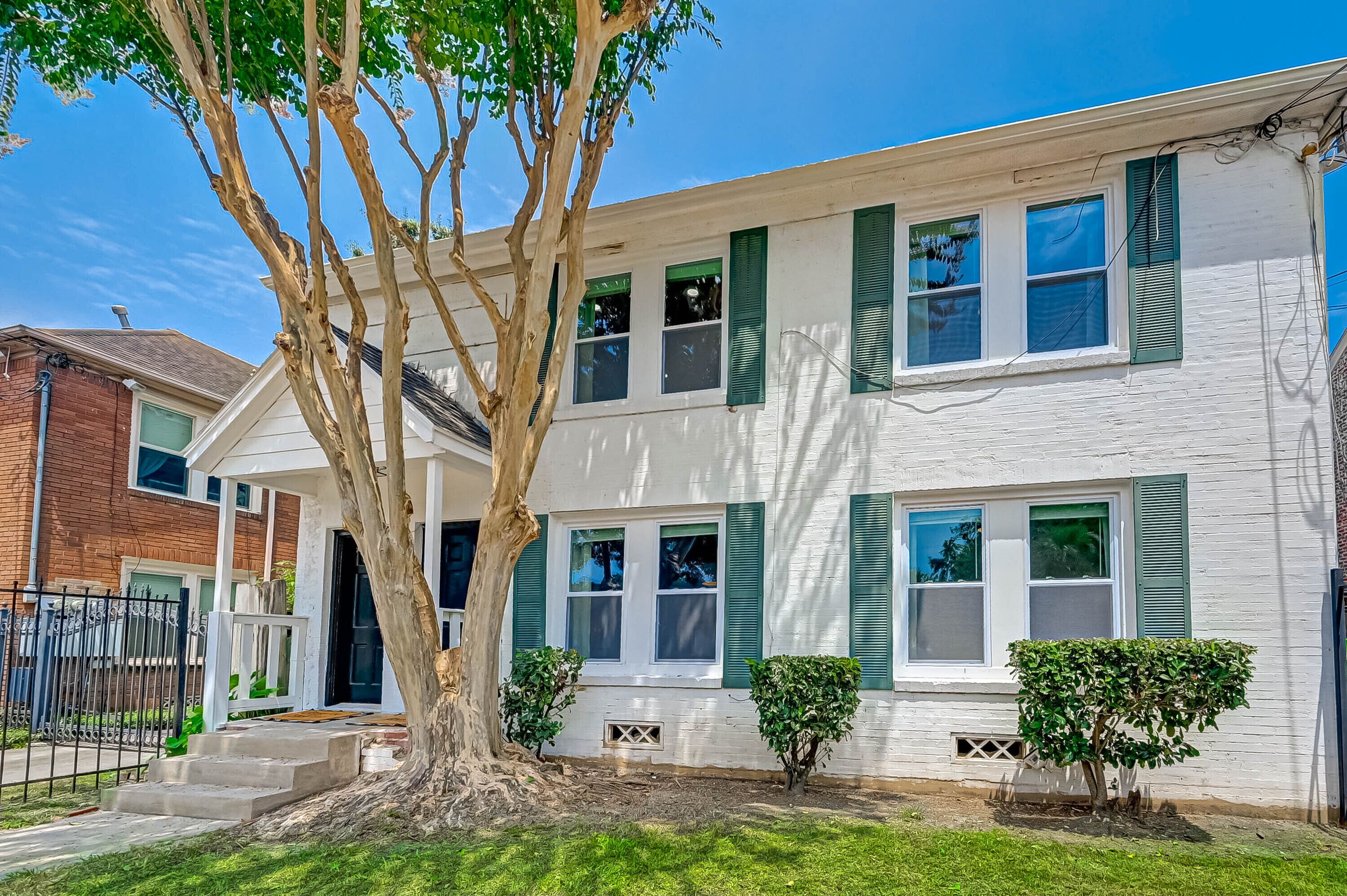 Montrose 2 King+1 Bath+ Pets Welcome (Top Apt)