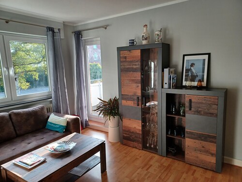 Feriendomizil zentral -3 Schlaf- + Wohnzimmer - Küche -Bad+ WC  -großer Balkon