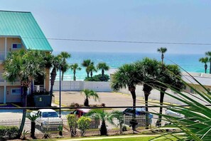 Property grounds - Caribleu Getaway• Hot Tub Heated Pool •Beach View (Destin)