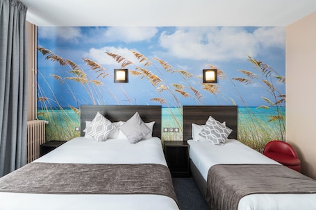 Superior Double Room | Premium bedding, individually decorated, individually furnished, desk