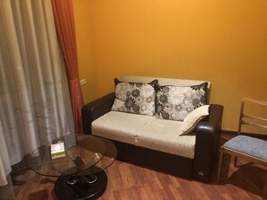 Living area - VD APARTMENTS (Yerevan)