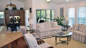 House (Sea Bell Home) | Living room - Sea Bell Home (Sanibel)