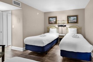 2 bedrooms, iron/ironing board, bed sheets