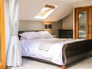 Casa de campo | 3 quartos, individualmente decorados, individualmente mobiliados