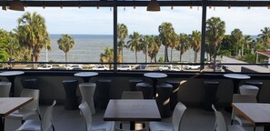 Terrace/patio - Hotel Blue Malecón (Santo Domingo)