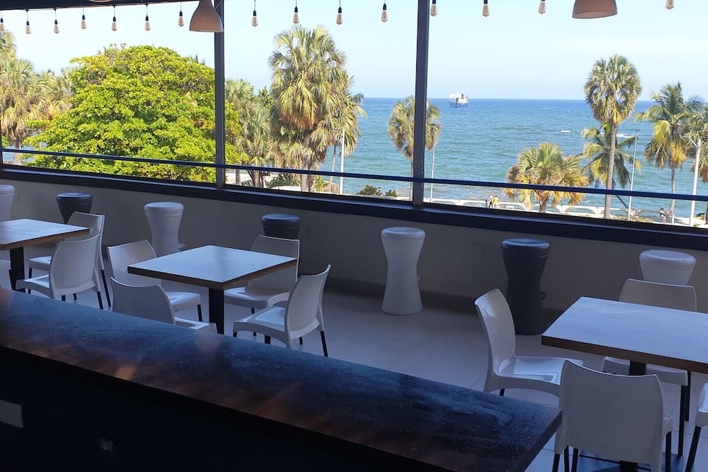 Hotel Blue Malecón