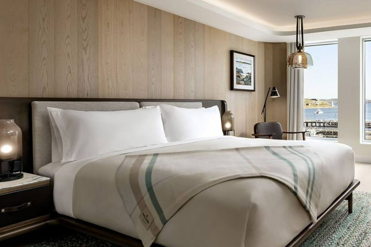 Signature Room, 1 King Bed