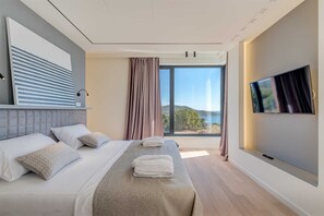 4 Schlafzimmer, Bügeleisen/Bügelbrett, kostenloses WLAN