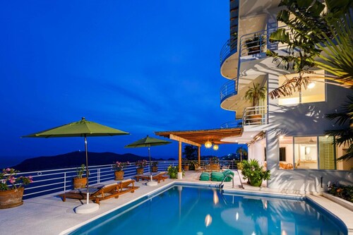 Spectacular Views From Casa Belza